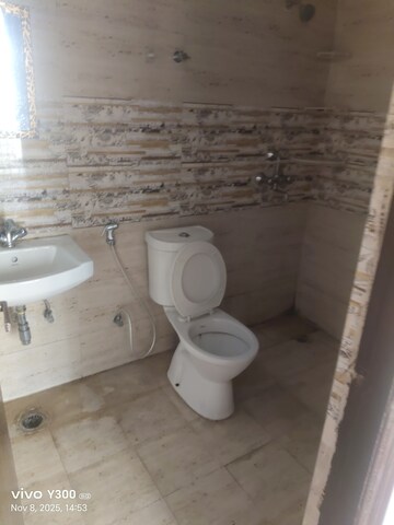 Bathroom in 3 BHK Apartment at Amrapali Golf Homes, Sector 4 Greater Noida – for Rent