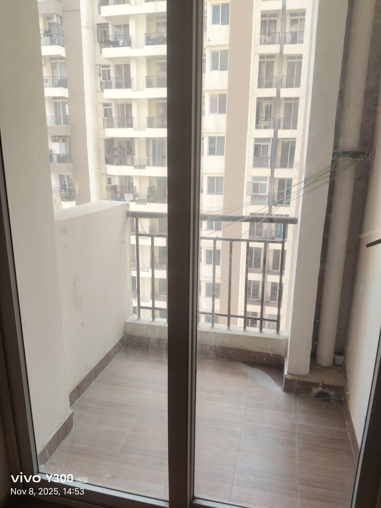 Balcony, amrapali-golf-homes 3 Bedroom 1115 Sq.Ft. Apartment In Sector 4 Greater Noida Greater Noida 9421745