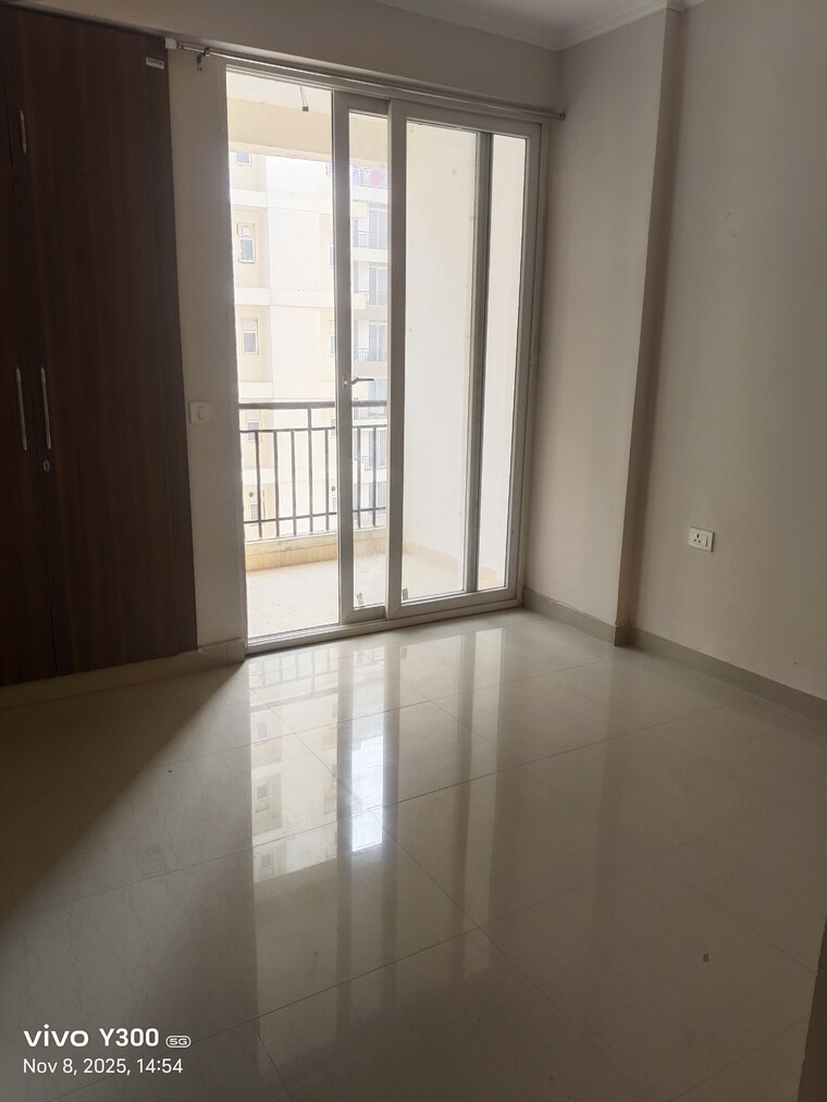 Room, amrapali-golf-homes 3 Bedroom 1115 Sq.Ft. Apartment In Sector 4 Greater Noida Greater Noida 9421745