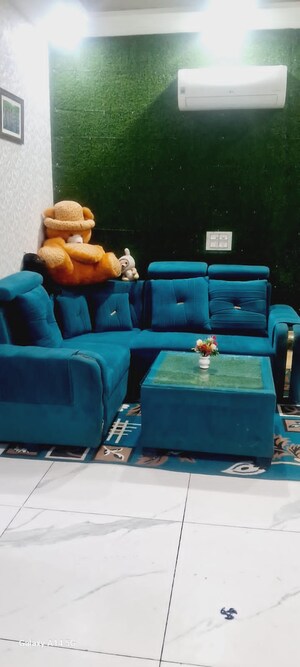 3 BHK Apartment For Rent in Lake View Complex, Dhakoli