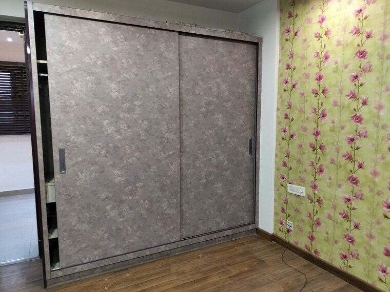 Room, suncity-avenue-102 2 Bedroom 632 Sq.Ft. Apartment In Sector 102 Gurgaon 9421832