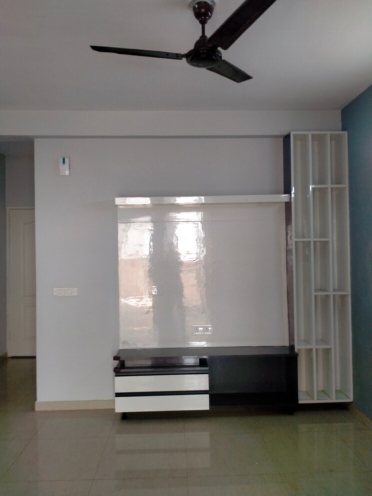 Room, pyramid-urban-homes 2 Bedroom 625 Sq.Ft. Apartment In Sector 70a Gurgaon 9421863