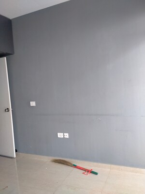 Room in 2 BHK Apartment at Pyramid Urban Homes, Sector 70a – for Rent