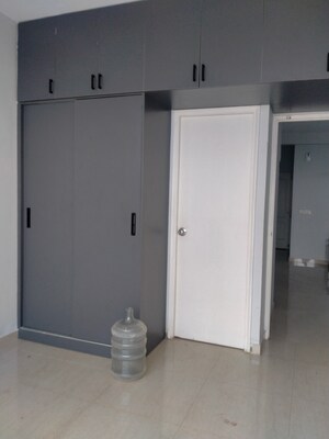 2 BHK Apartment For Rent in Pyramid Urban Homes, Sector 70a