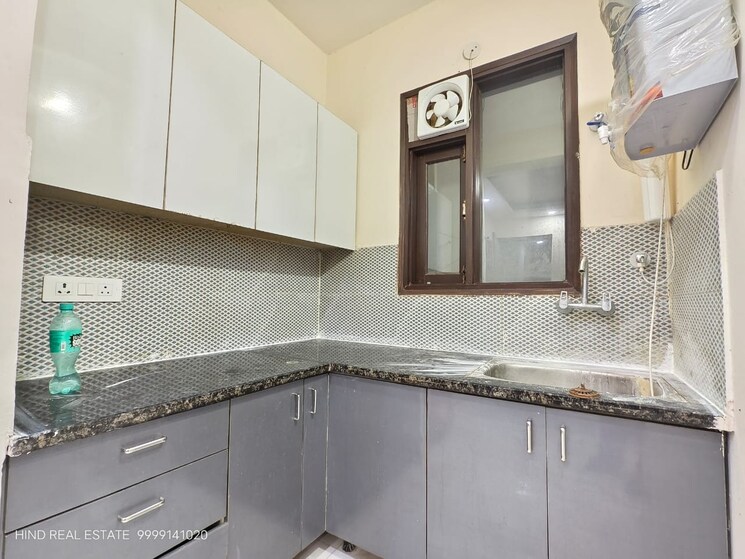 Kitchen, chattarpur 1 Bedroom 500 Sq.Ft. Builder Floor In Chattarpur Delhi 9421956