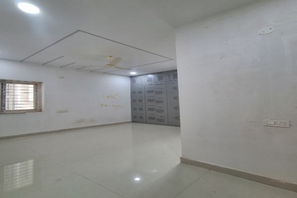 3 BHK + Pooja Room Apartment For Rent in -