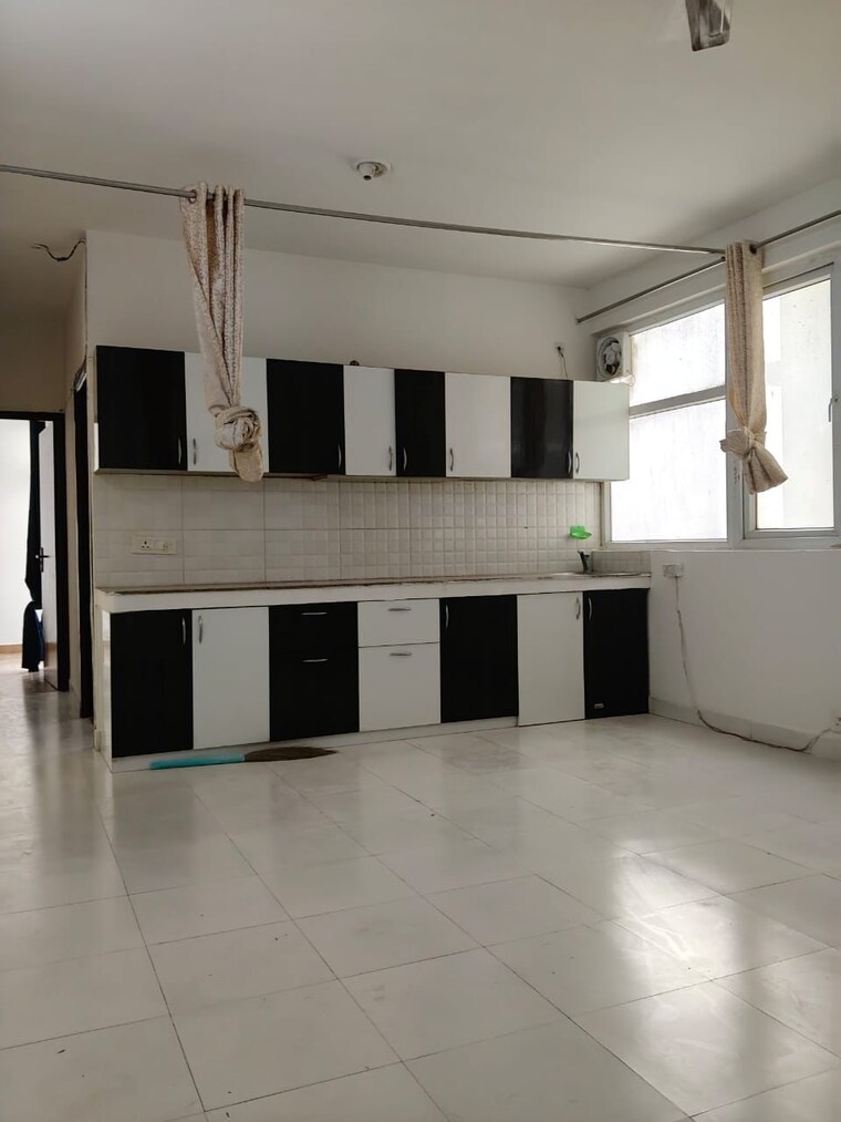 Kitchen, tulip-lemon 2 Bedroom 526 Sq.Ft. Apartment In Sector 69 Gurgaon 9422038