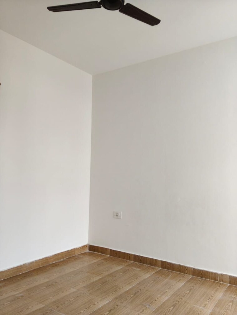 Room, tulip-lemon 2 Bedroom 526 Sq.Ft. Apartment In Sector 69 Gurgaon 9422038