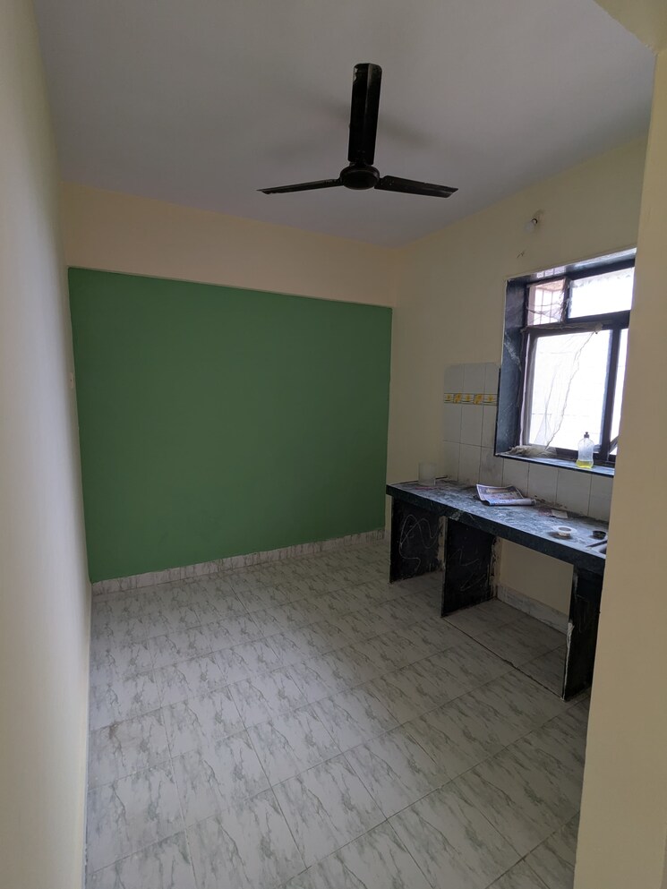 Kitchen, kalyan west 1 Bedroom 560 Sq.Ft. Apartment In Kalyan West Thane 9422075