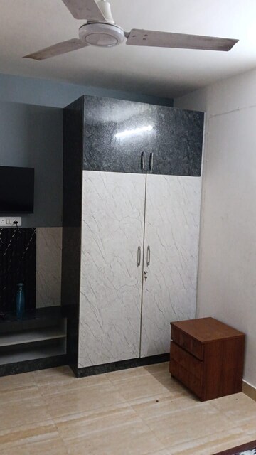 Room in Studio Independent House at RWA Apartments Sector 71, Sector 71 – for Rent