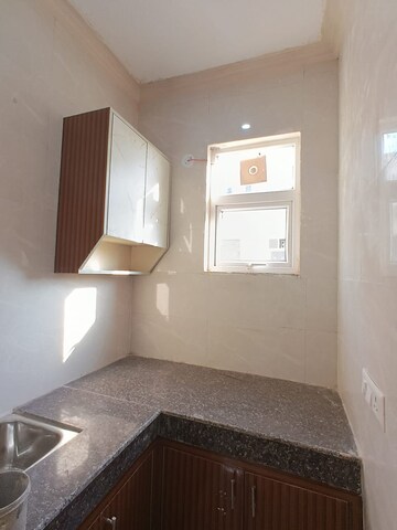 Room in 1 RK Builder Floor at Vasant Kunj – for Rent