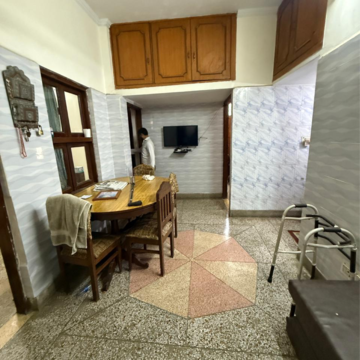 Living Room in 3 BHK Builder Floor at Chattarpur – for Rent