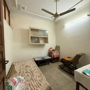 Bedroom in 3 BHK Builder Floor at Chattarpur – for Rent
