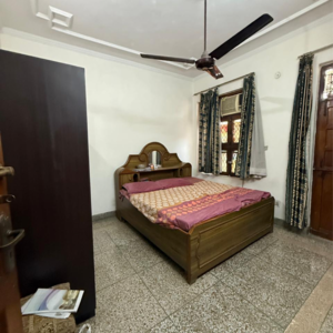 Bedroom in 3 BHK Builder Floor at Chattarpur – for Rent