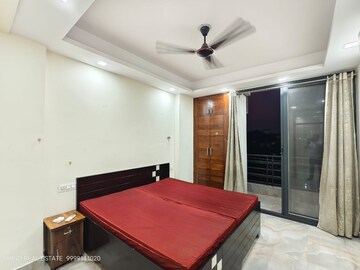 Bedroom in 2 BHK Builder Floor at Vasant Kunj – for Rent