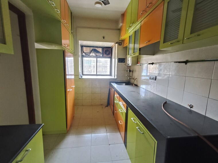 Kitchen, lokhandwala-riviera-tower 1 RK 300 Sq.Ft. Apartment In Kandivali East Mumbai 9422166