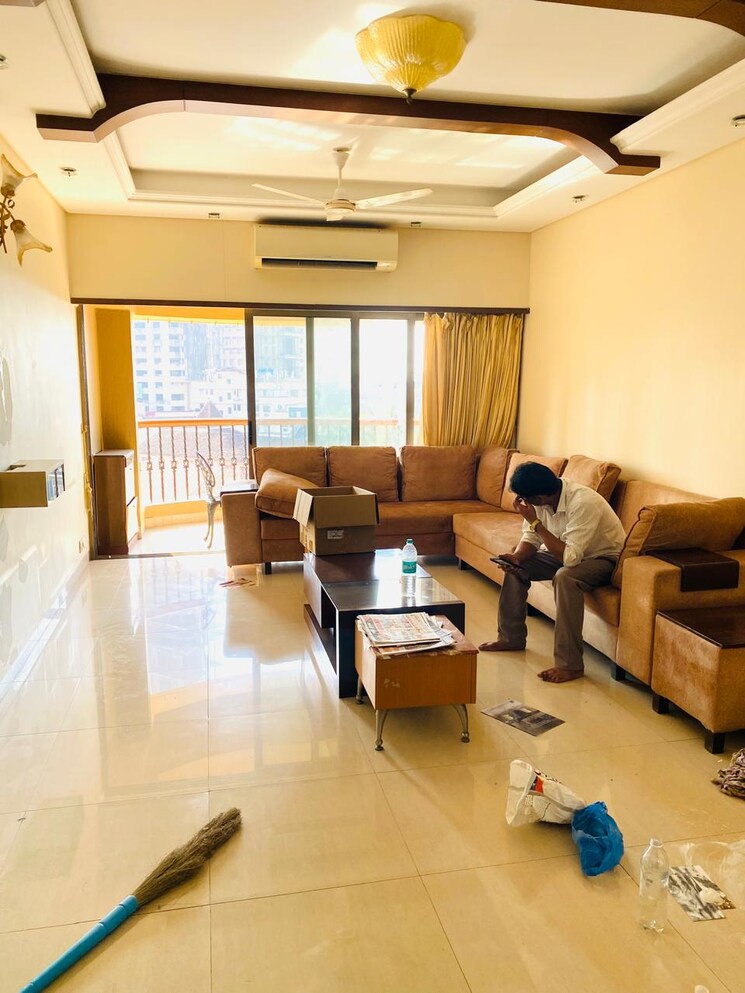 Living Room, tata-petit-towers 3 Bedroom 1900 Sq.Ft. Apartment In Peddar Road Mumbai 9422211