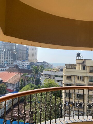 Balcony in 3 BHK Apartment at Tata Petit Towers, Peddar Road – for Rent