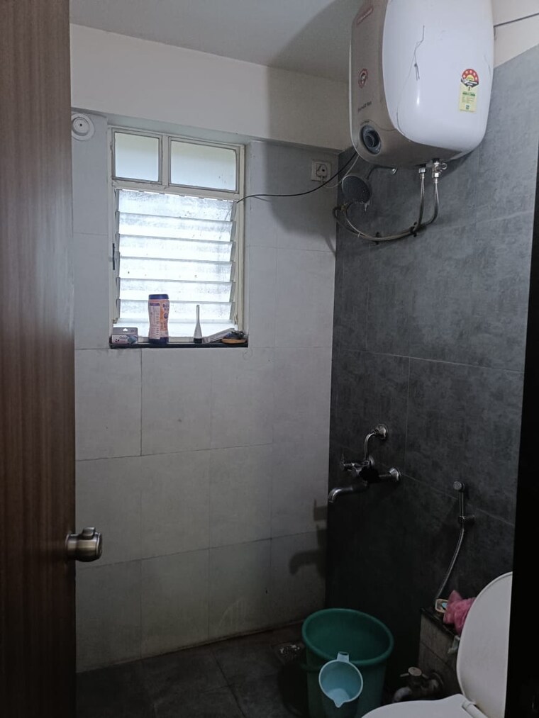 Bathroom, amis-pranam-towers 3 Bedroom 1021 Sq.Ft. Apartment In Charholi Budruk Pune 9422173