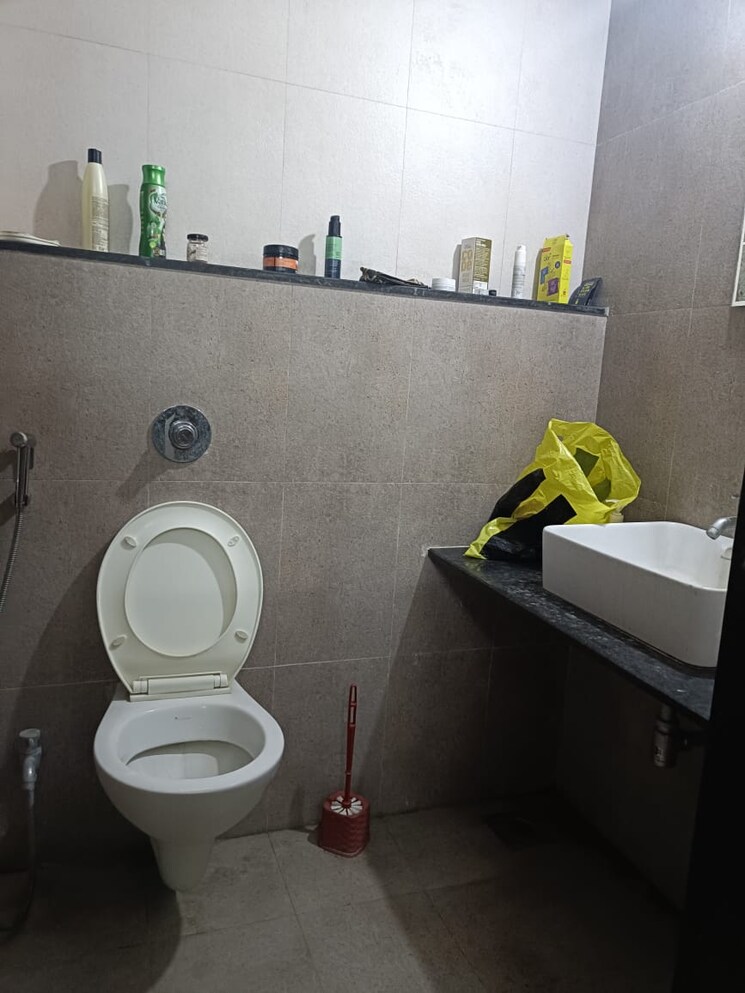 Team Area, amis-pranam-towers 3 Bedroom 1021 Sq.Ft. Apartment In Charholi Budruk Pune 9422173