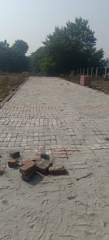  Plot – Exterior View View at Kisan Path - for Sale