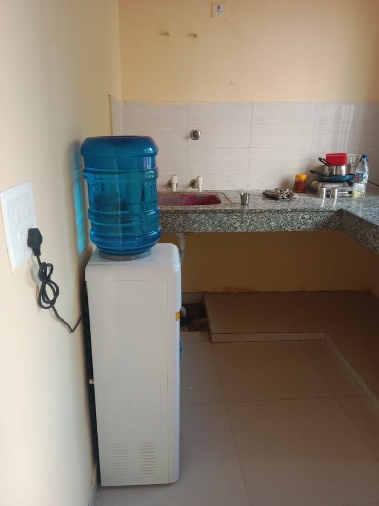 Kitchen, sector 144 Pg For Boys & Girls In Sector 144 9422363