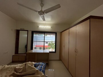 Bedroom in 4 BHK Apartment at Green Orchid, Aundh – for Rent