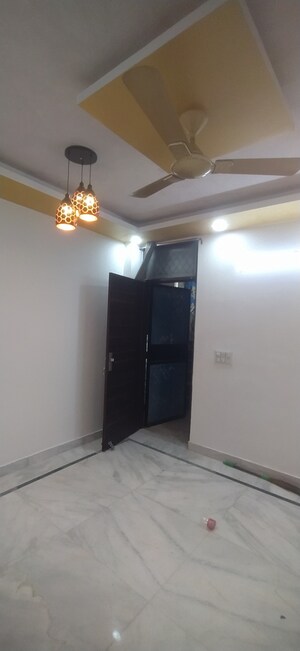 Furnished Amenities in 2 BHK Builder Floor at Khirki Extension – for Sale