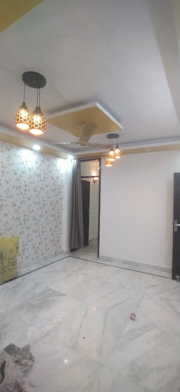 Room in 2 BHK Builder Floor at Khirki Extension – for Sale
