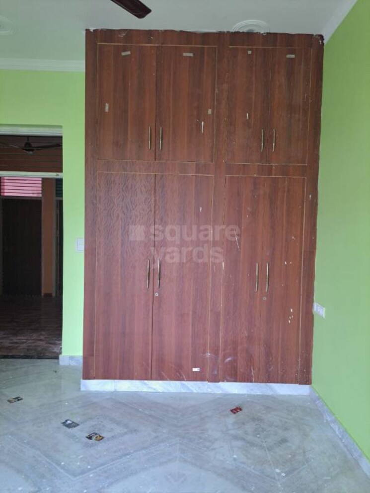 Room, gomti nagar 3 Bedroom 1705 Sq.Ft. Independent House In Gomti Nagar Lucknow 9422349