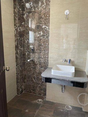 Bathroom in 3 BHK Independent House at Gomti Nagar – for Rent