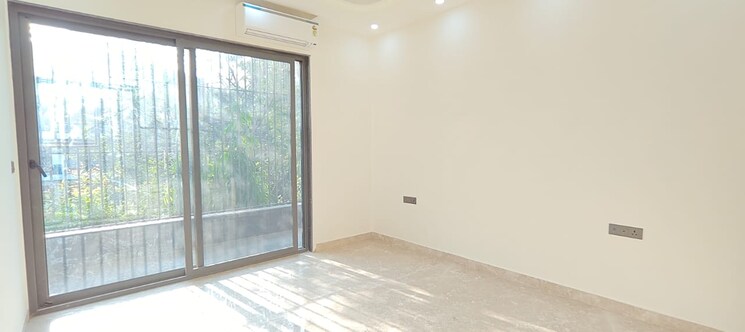 Bedroom, lajpat nagar 4 3 Bedroom 200 Sq.Yd. Builder Floor In Lajpat Nagar 4 Delhi 9422353