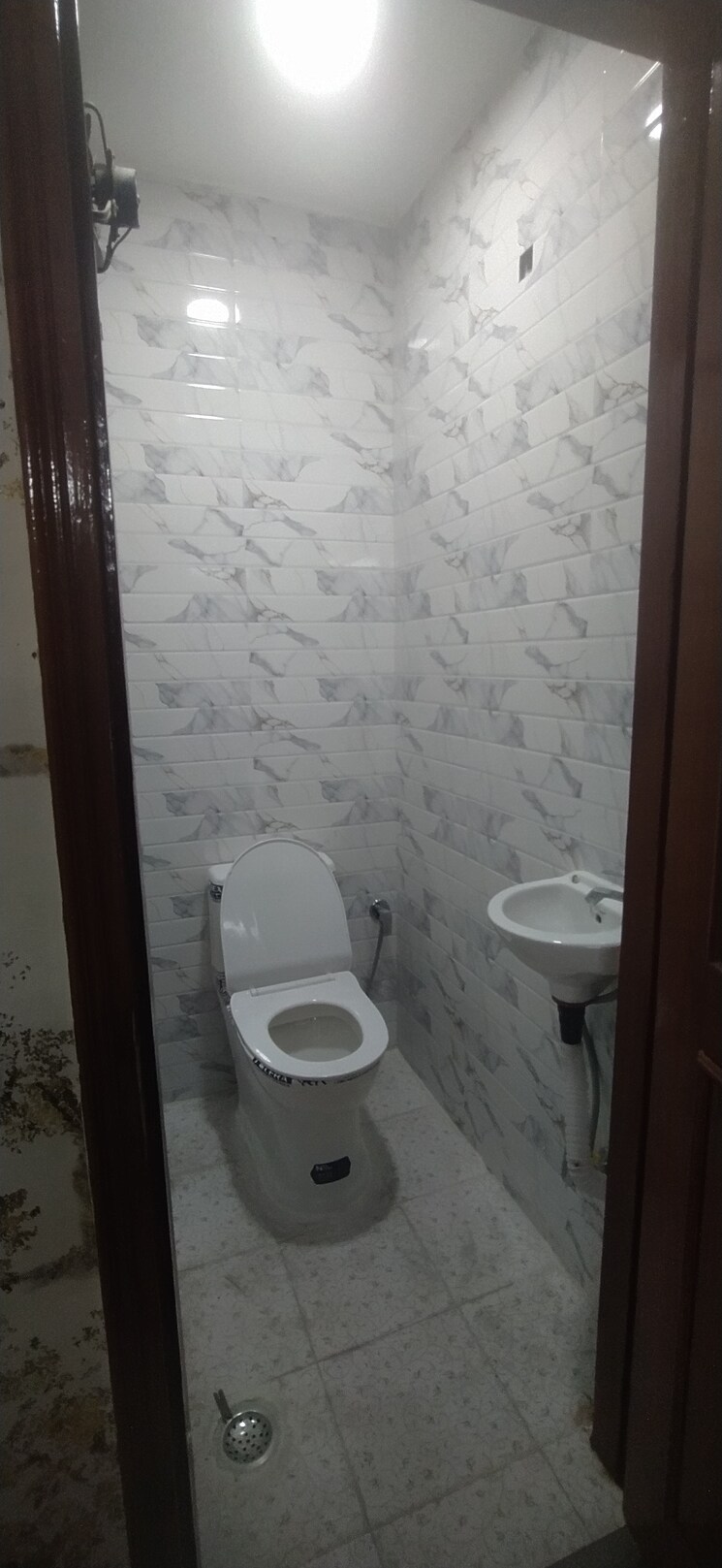 Bathroom, khirki extension 2 Bedroom 600 Sq.Ft. Builder Floor In Khirki Extension Delhi 9422515