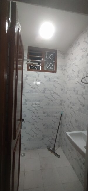 Furnished Amenities in 2 BHK Builder Floor at Khirki Extension – for Sale