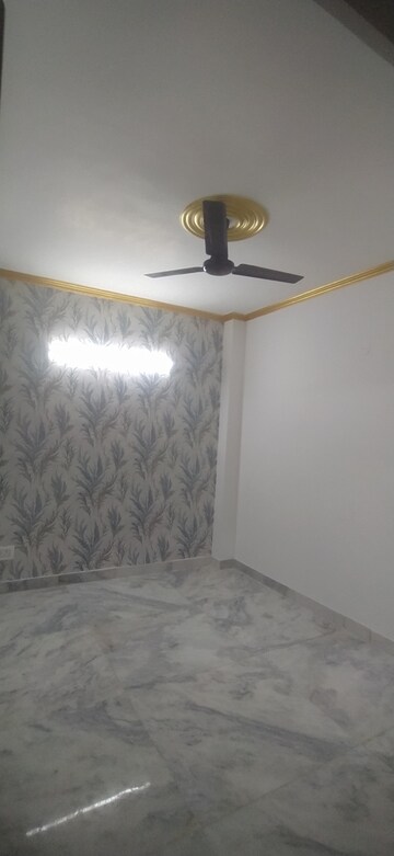 Room in 2 BHK Builder Floor at Khirki Extension – for Sale