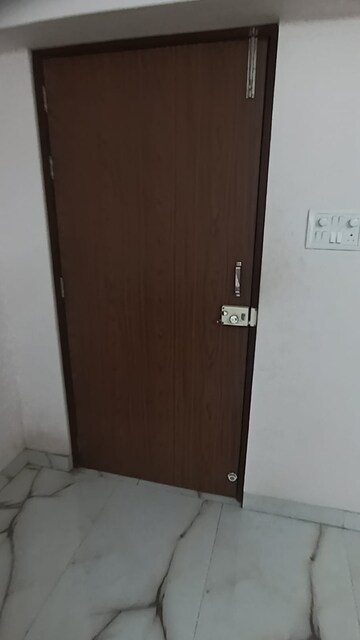  1 BHK Apartment at Classic Power Residency, Santacruz West – for Rent