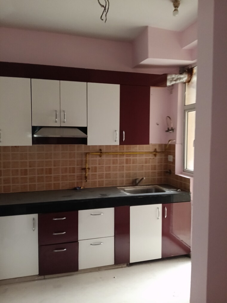 Kitchen, mahagun-mywoods 2 Bedroom 960 Sq.Ft. Apartment In Sector 16c Greater Noida Greater Noida 9422642