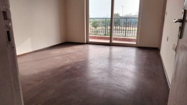Room, shapoorji-pallonji-joyville-gurgaon 2 Bedroom 915 Sq.Ft. Apartment In Sector 102 Gurgaon 9422636