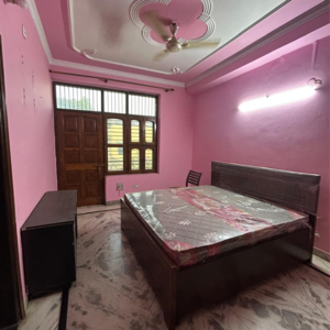 Bedroom in 3.5 BHK Villa at Sector 21 – for Rent