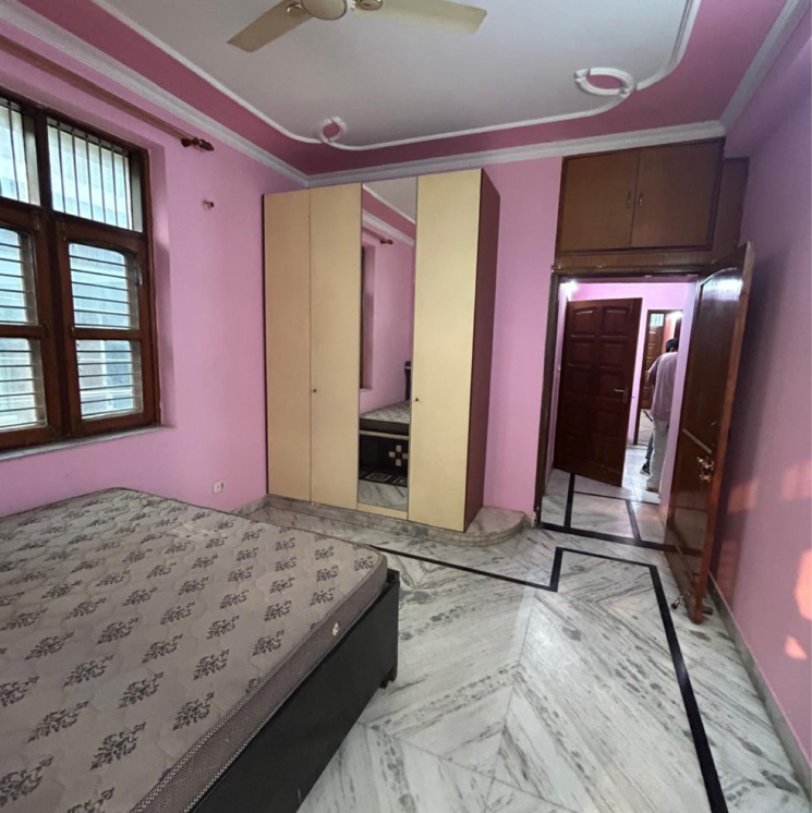 Bedroom, sector 21 3.5 Bedroom 1500 Sq.Ft. Villa In Sector 21 Gurgaon 9422676
