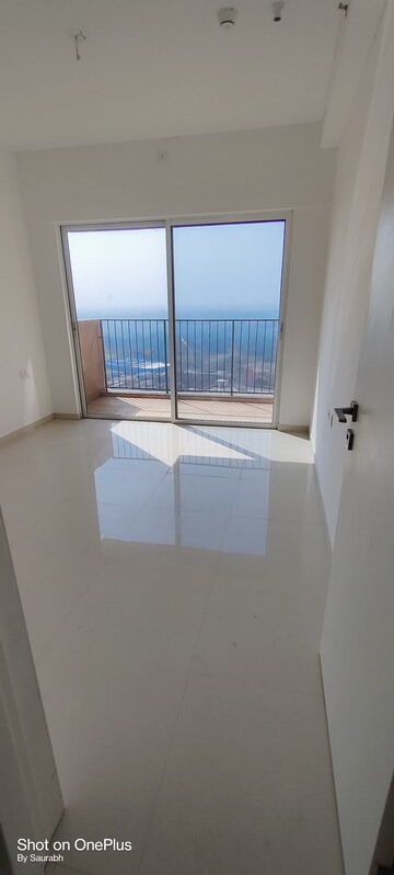 Room in 1 BHK Apartment at VTP Cygnus, Kharadi – for Sale