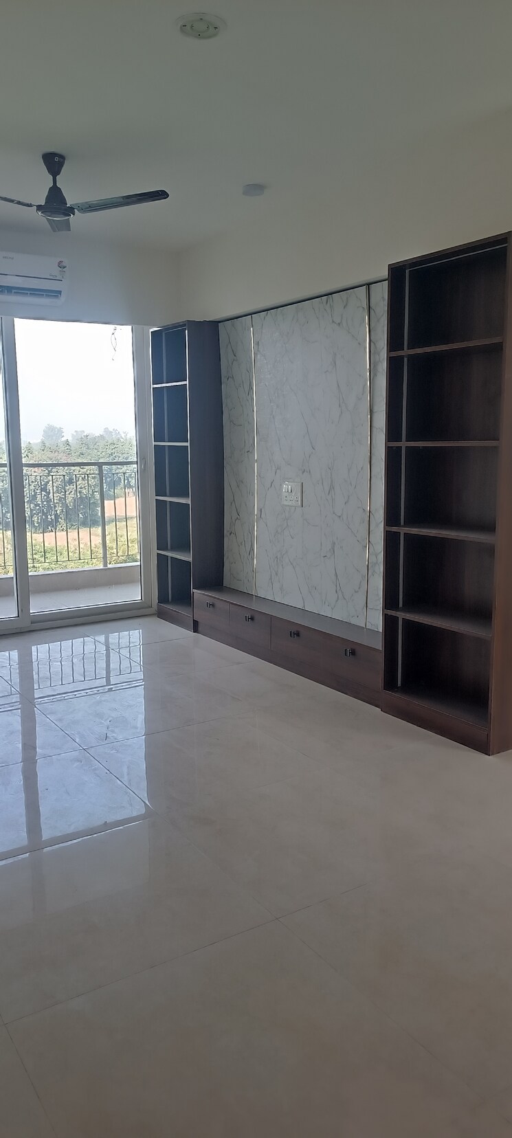 Room, tata-la-vida 3 Bedroom 1579 Sq.Ft. Apartment In Sector 113 Gurgaon 9422686