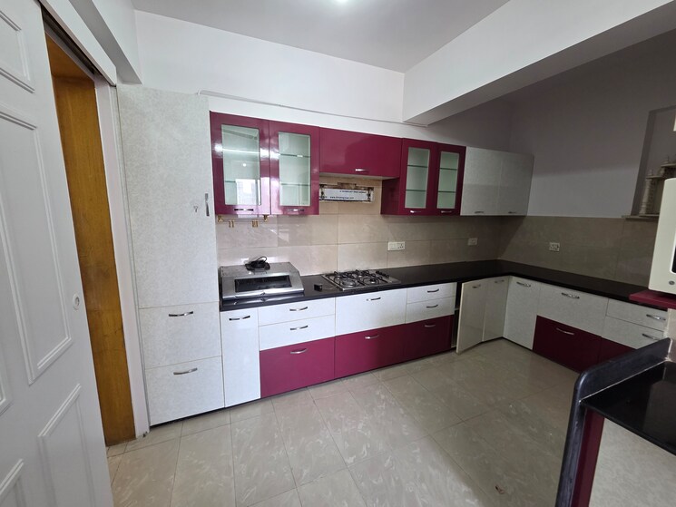 Kitchen, hiranandani-gardens-odyssey-i-ii 4 Bedroom 2400 Sq.Ft. Apartment In Powai Mumbai 9422652