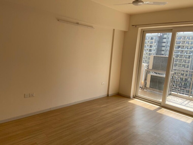 Room, dlf-the-skycourt 3 Bedroom 1931 Sq.Ft. Apartment In Sector 86 Gurgaon 9422672