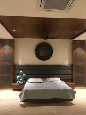 Room in 4 BHK Penthouse at B & B Oakyard I, Jayanagar – for Sale