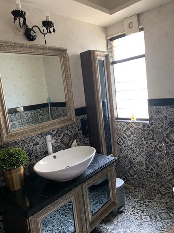Bathroom in 4 BHK Penthouse at B & B Oakyard I, Jayanagar – for Sale