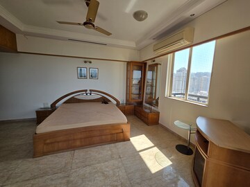 Master Bedroom in 4 BHK Apartment at Hiranandani Gardens Odyssey I II, Powai – for Rent