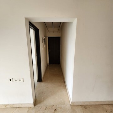  2 BHK Apartment at Shreedham Classic, Goregaon West – for Rent