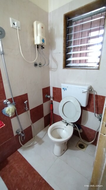 Bathroom in 1 BHK Apartment at Kandivali West – for Sale