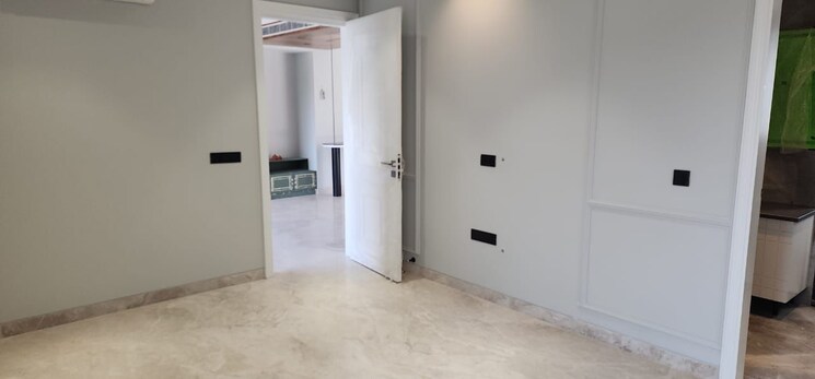 Room, unitech-espace-nirvana-country 4 Bedroom 3330 Sq.Ft. Builder Floor In Sector 50 Gurgaon 9422833